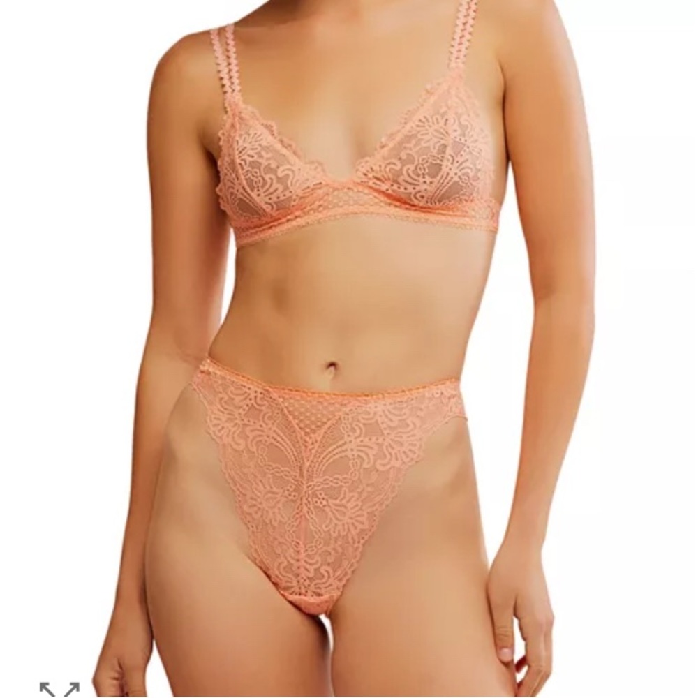 Intimately Free People Lace Lover thong bottom NWT